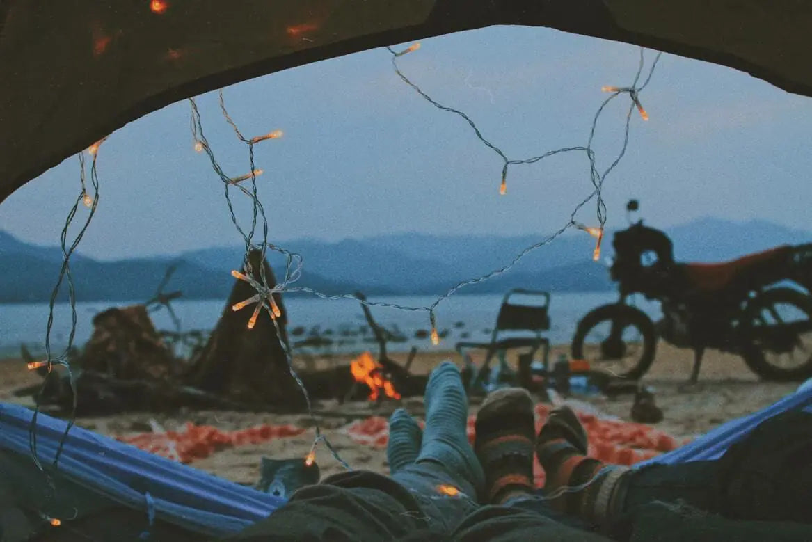 A Romantic Camping Trip: How-to Guide