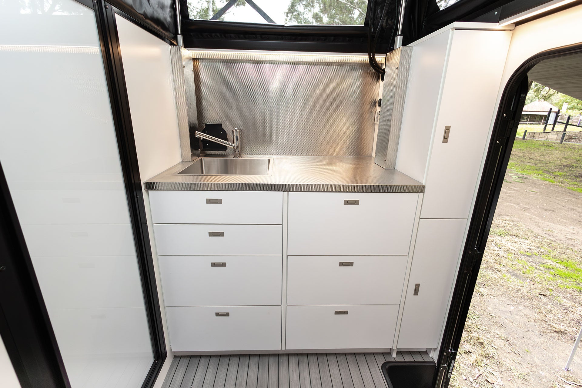 2026 Wollemi Off-Road Pop-Top Luxury Hybrid Caravan